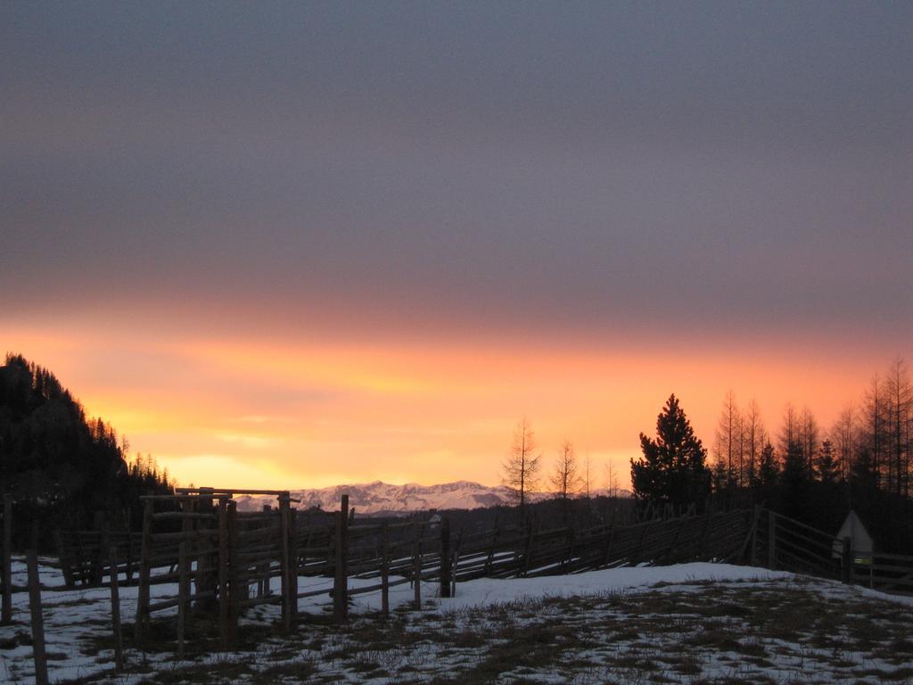 Heidi'S Schlummerkiste Am Fuss Der Teichalm Breitenau am Hochlantsch Exteriör bild